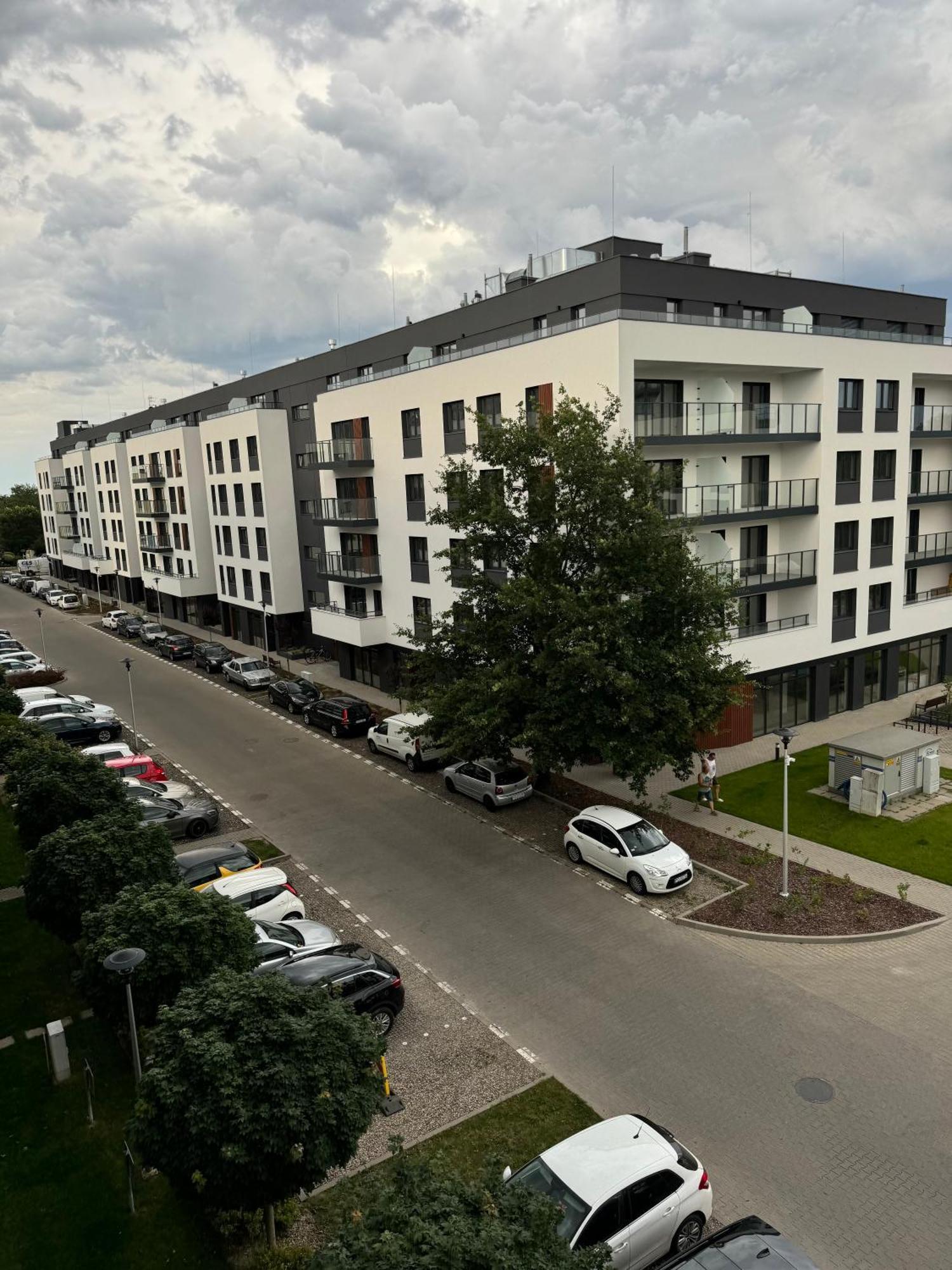 Lux Nowe Ogrody 24h Meldowanie Lotnisko Targi
