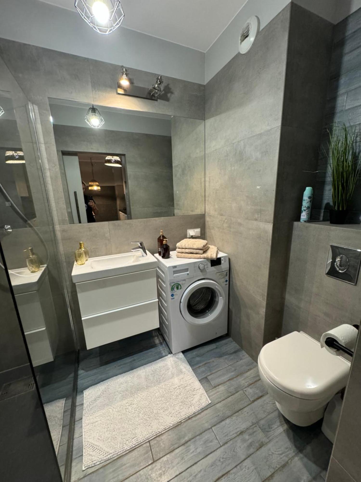 Apartament Lux Nowe Ogrody 24h Meldowanie Lotnisko Targi